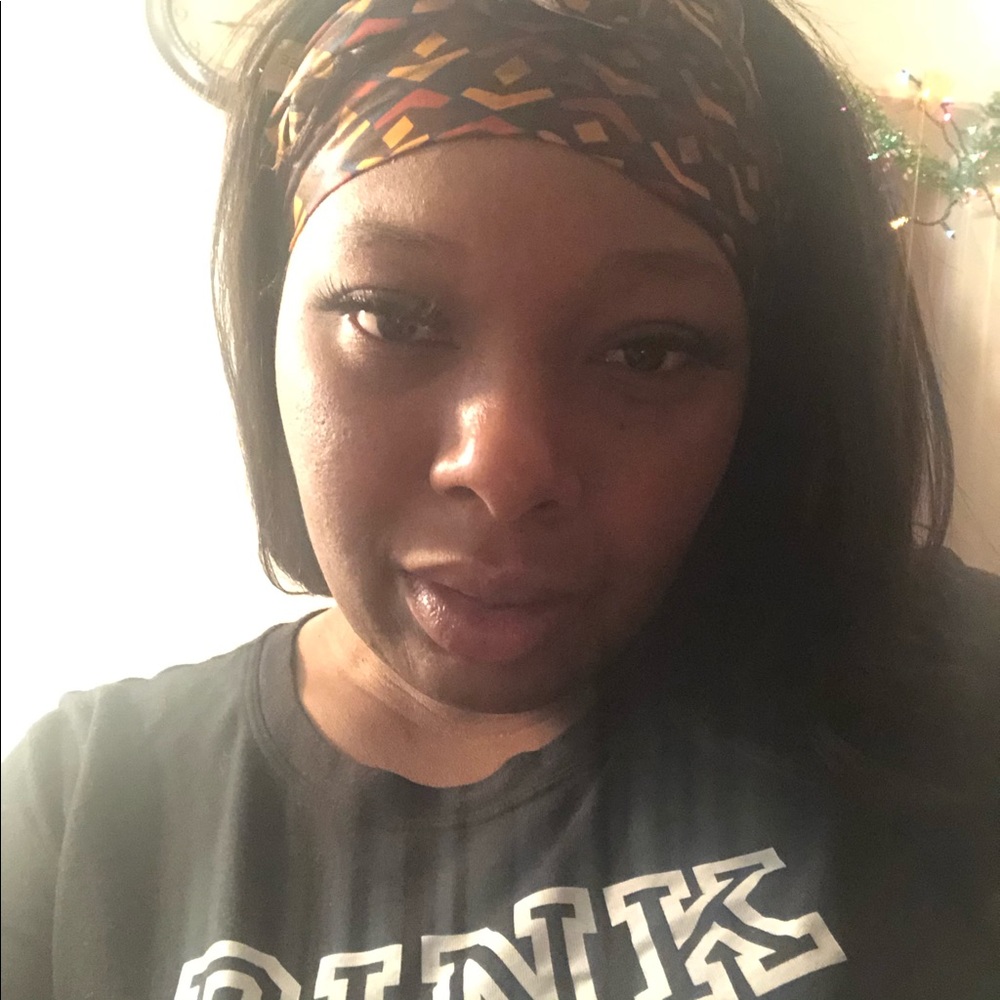 Meet your Posher, Keisha
